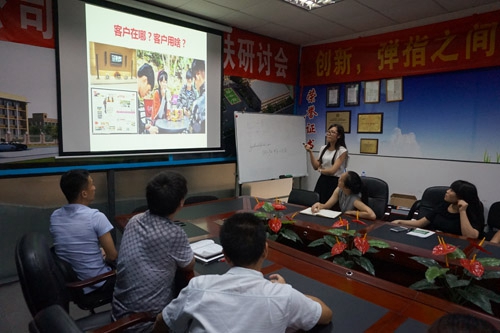<a  class='keys' title='點擊查看關(guān)于一體化泳池設(shè)備的相關(guān)信息' target='_blank'>一體化泳池設(shè)備</a>廠家